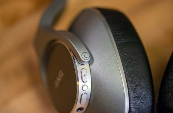 Обзор AKG N700NC одних из лучших наушников в классе