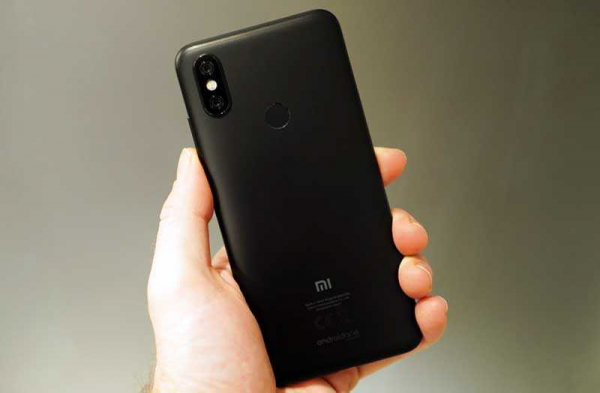 Первый обзор Xiaomi Mi A2 и Mi A2 Lite: улучшение в мощности, не цене