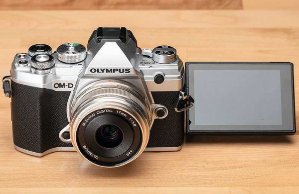 Обзор Olympus OM-D E-M5 Mark III: не самой продвинутой интересной камеры