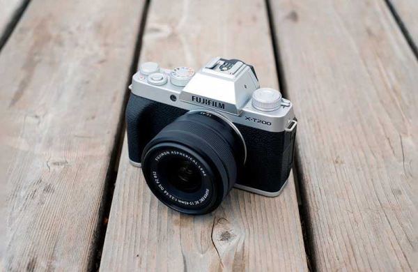 Обзор Fujifilm X-T200: забавная беззеркальная камера начального уровня