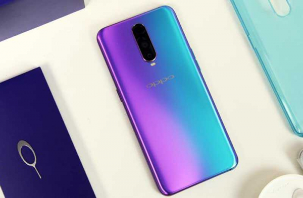 Обзор Oppo R17 Pro: производительность, автономности и три камеры