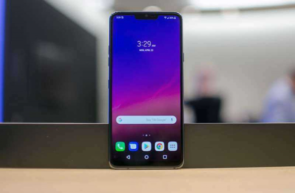 Обзор LG G7 ThinQ: дорогой и неоригинальный флагман