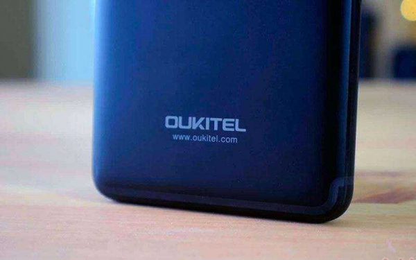 Обзор OUKITEL K8000 — Большой смартфон с очень большой батареей 8000 мАч