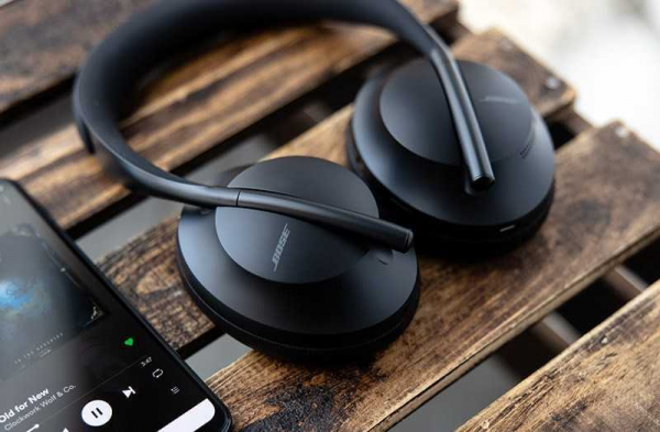 Обзор Bose Noise Cancelling Headphones 700: лучшие наушники с шумоподавлением