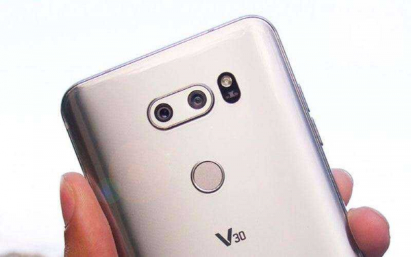 Обзор смартфона LG V30 — Ещё один корейский флагман