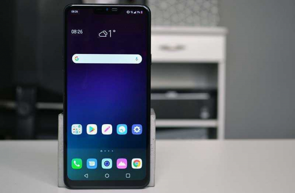 Обзор LG G7 fit: почти флагман за меньшие деньги