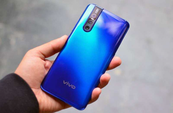 Обзор Vivo V15 Pro: отличный экран и невероятные камеры